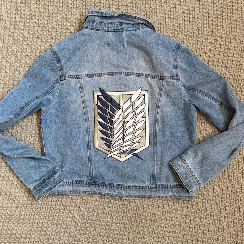 Denim Jacket with Attack on Titan’s patch - image 1